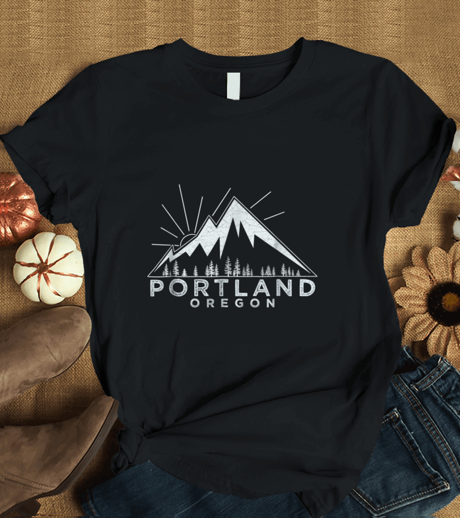 Portland Oregon Vintage Hiking Mountain T-Shirt