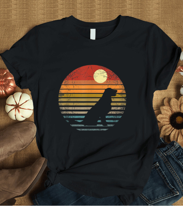 T-Shirt: Vintage Sunset Silhouette Golden Retriever Dog T-Shirt Vintage Sunset Silhouette Golden Retriever Dog T-Shirt