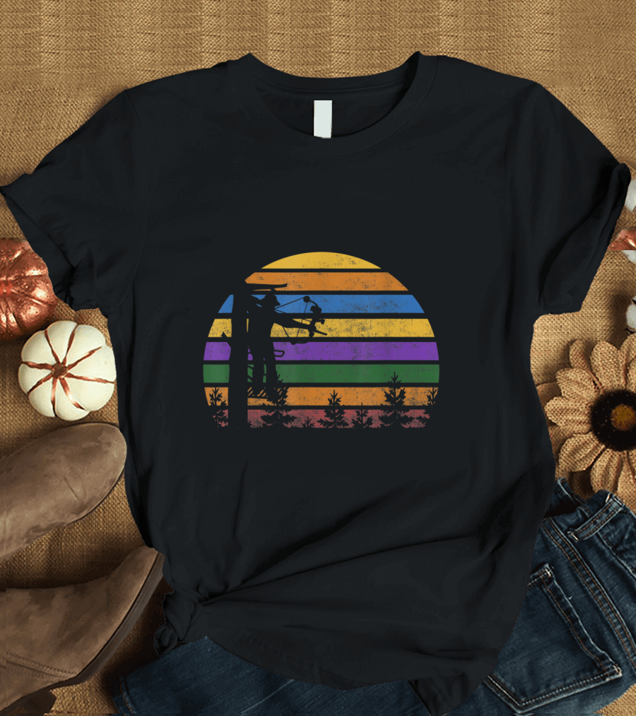 Vintage Tree Stand Archery Bow Hunting Retro Sunset T-Shirt
