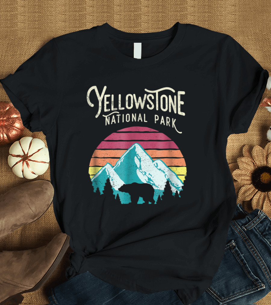 Vintage Yellowstone National Park WY Mountains Rainbow Bear Scene T-Shirt