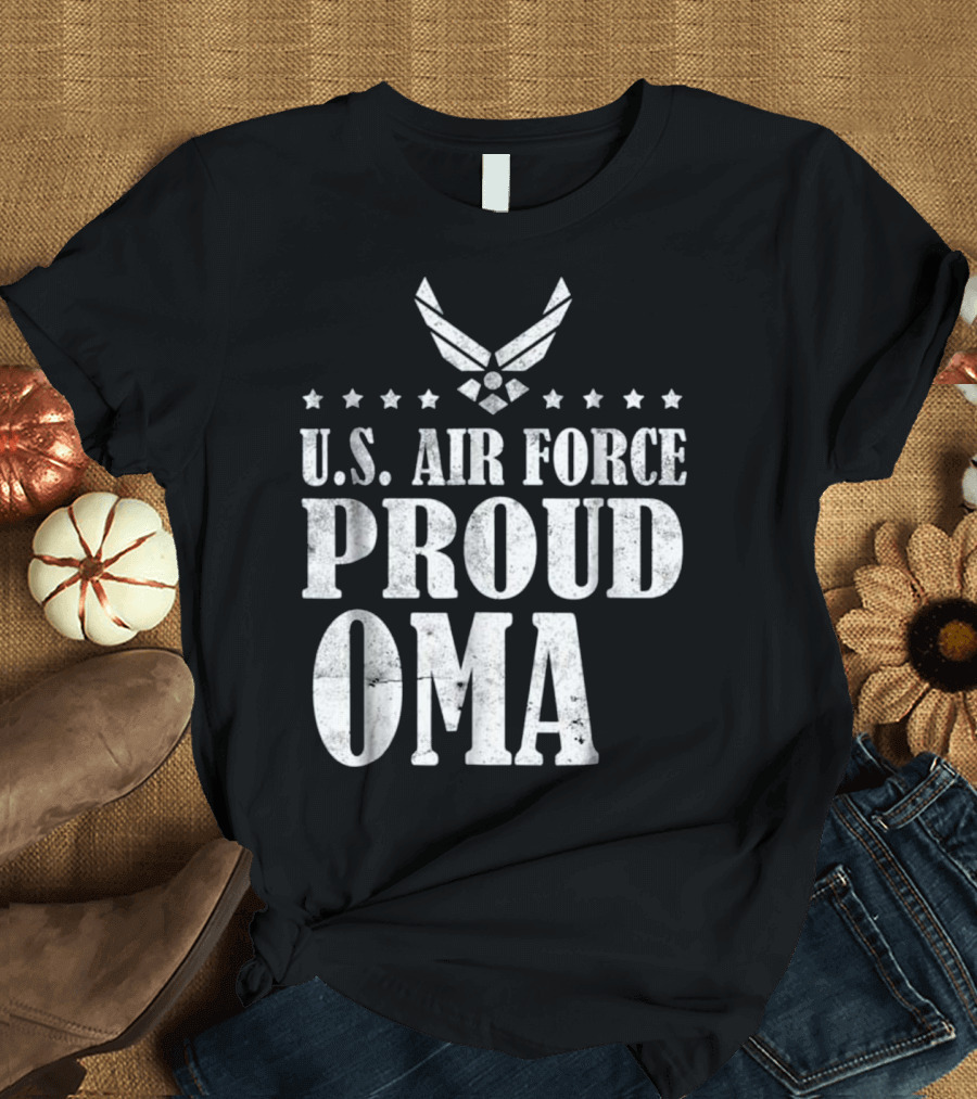 U.S. Air Force Proud Oma Family Emblem T-Shirt