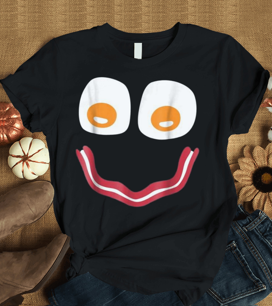 I Love Bacon and Eggs Funny Face Smiley Breakfast T-Shirt
