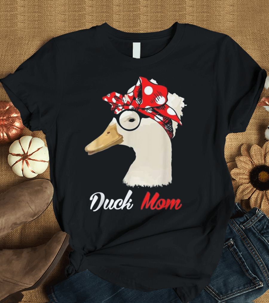 Duck Mom Funny Duck Lovers Mother Polka Dot Headscarf Glasses T-Shirt