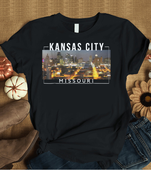 T-Shirt: Kansas City Missouri City of Fountains Skyline Night View T-Shirt Kansas City Missouri City of Fountains Skyline Night View T-Shirt