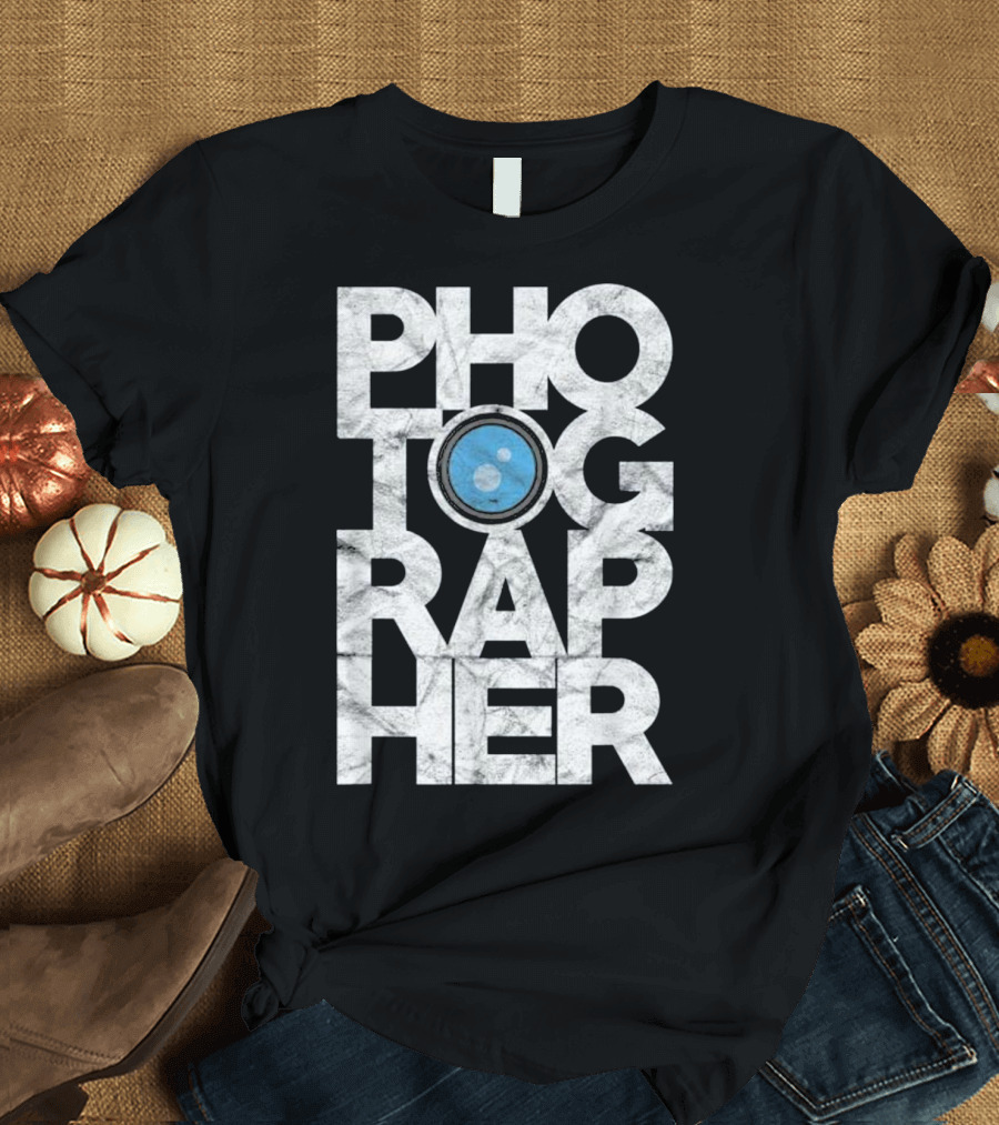 PHOTOGRAPHER Blurry Camera Fun Lens T-Shirt