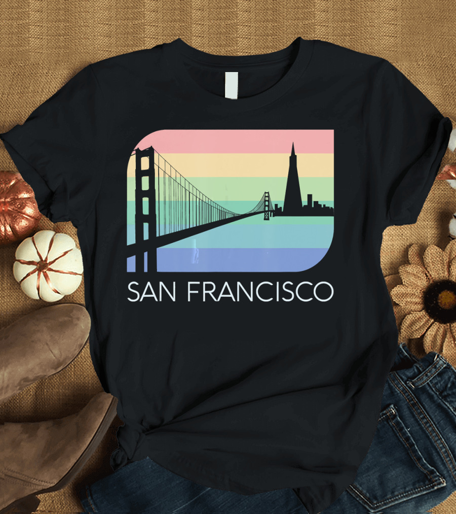 San Francisco California Vintage Cali Ba Golden Gate Bridge Rainbow Skyline Retro T-Shirt