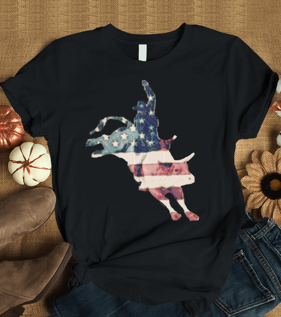 Bull Riding Vintage American Pride Wild West T-Shirt