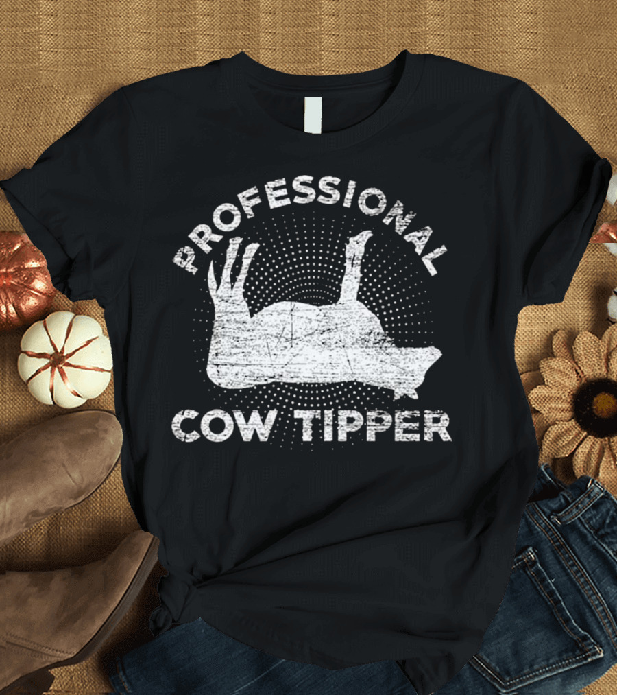 Professional Cow Tipper Vintage Farme Retro Humor T-Shirt