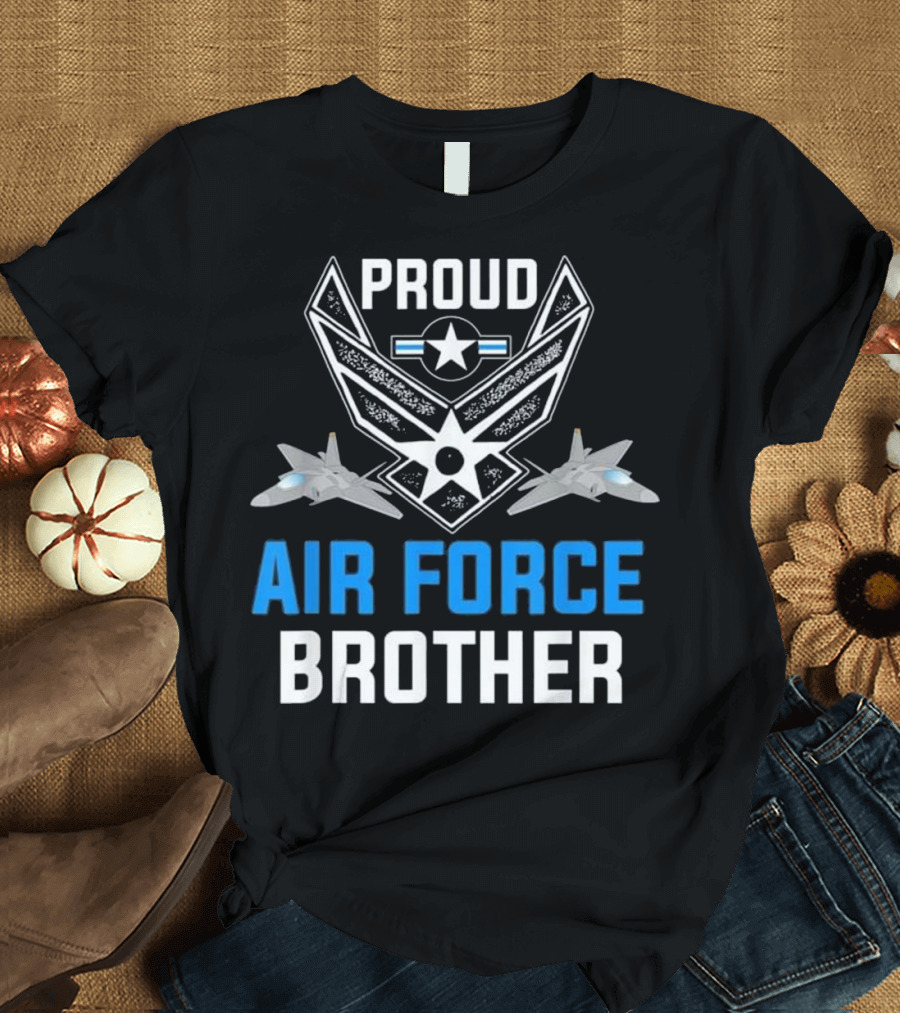 Proud Air Force Brother Fighter Jet Badge T-Shirt