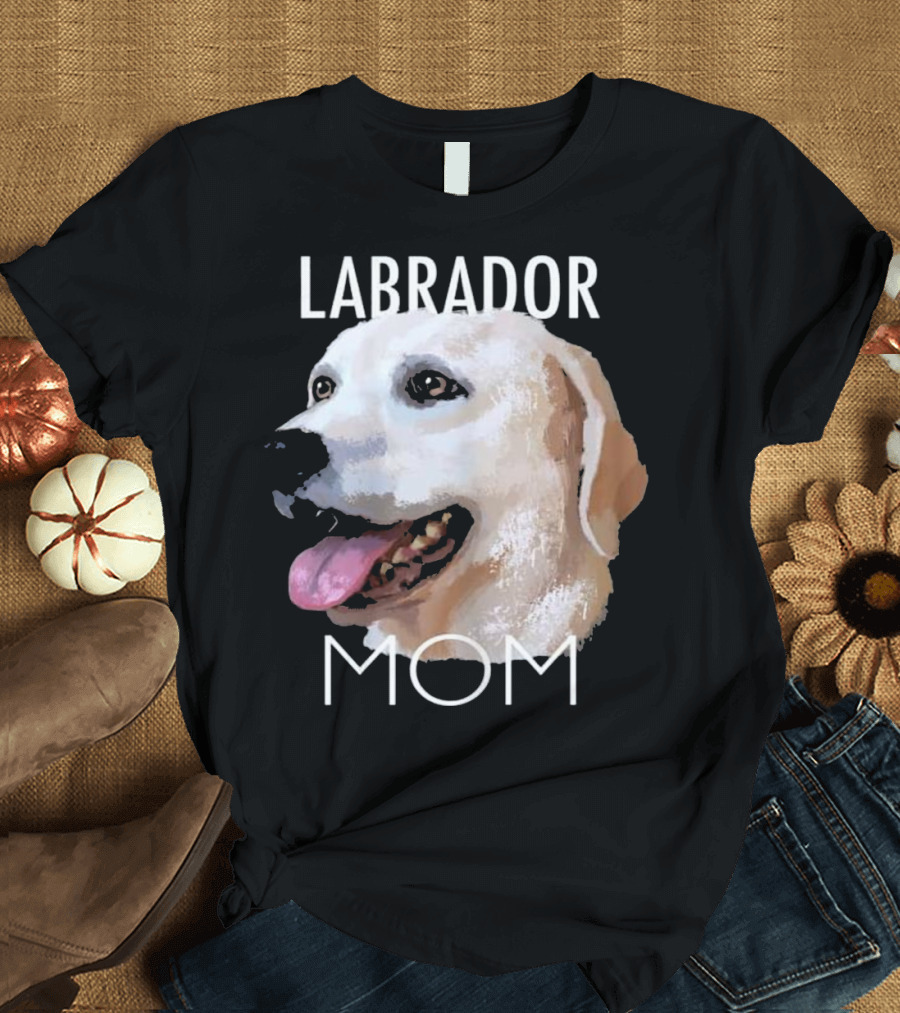 Labrador Mom Dog T-Shirt
