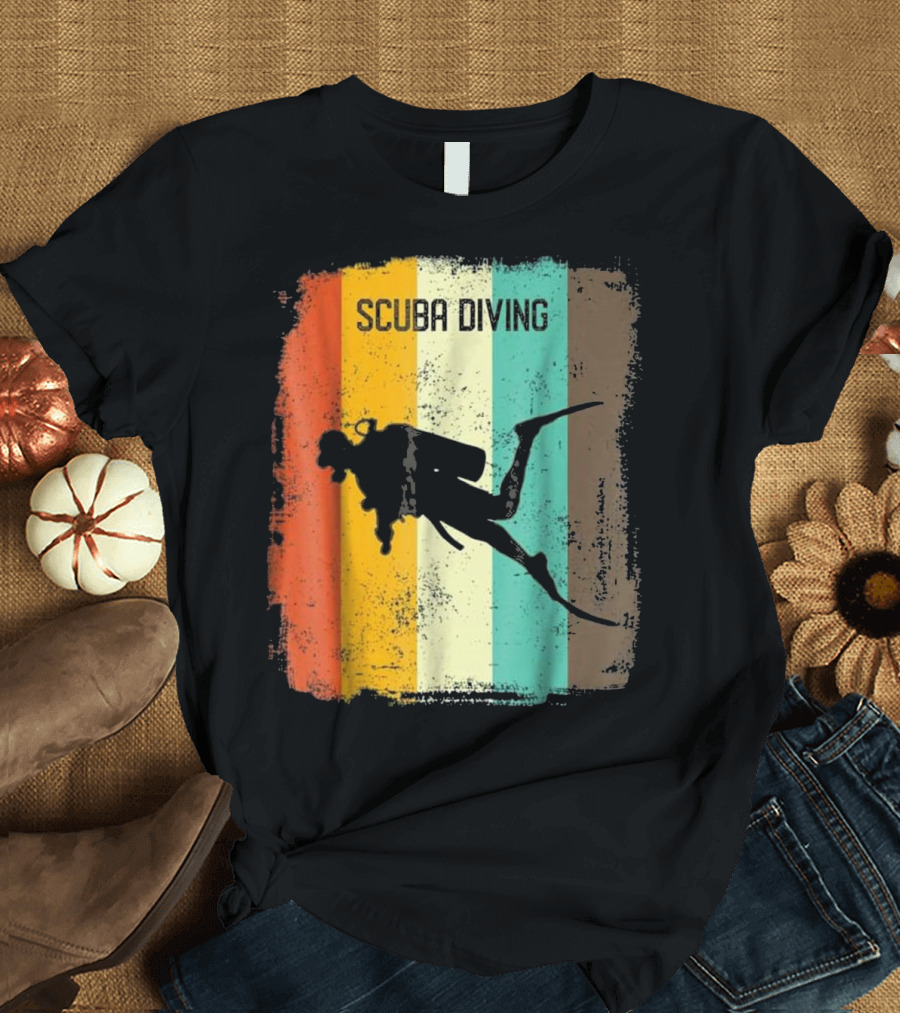 Scuba Diving 70s Vintage Retro Ocean Diver T-Shirt