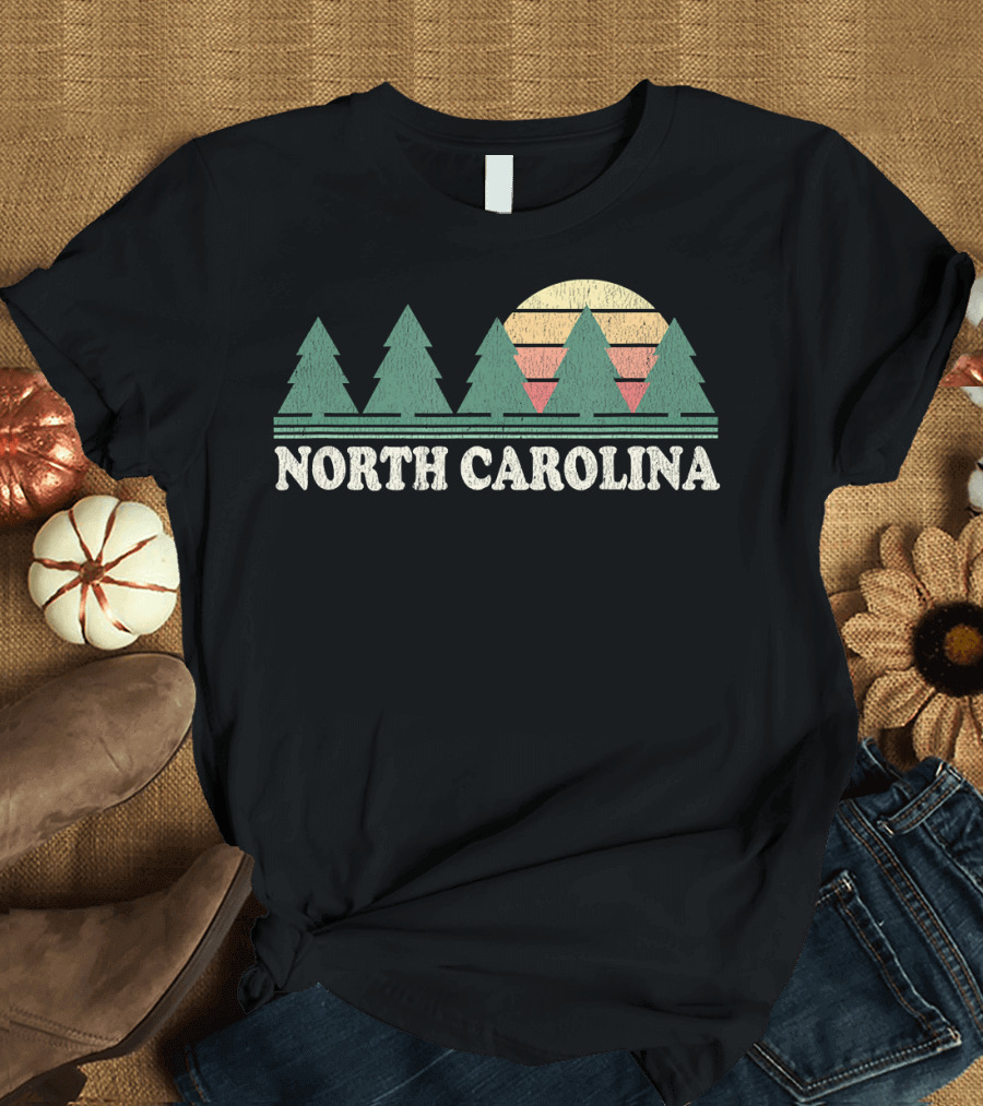 North Carolina NC Vintage 70s Retro Forest Sunset Pine Trees T-Shirt