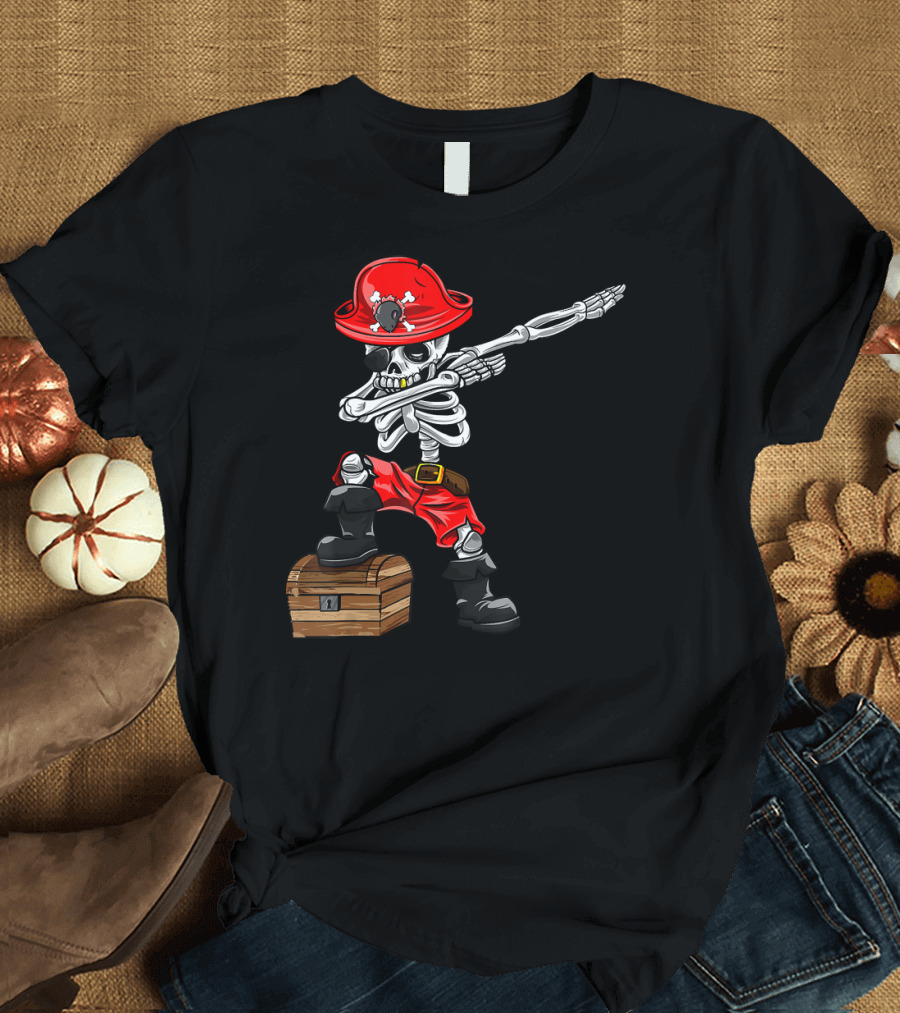 Pirate Skeleton Dabbing with Treasure Chest and Red Hat for Boys T-Shirt