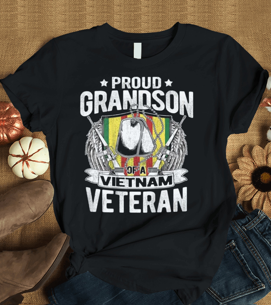 Proud Grandson of a Vietnam Veteran with Dog Tags and Rifles on Striped Shield T-Shirt