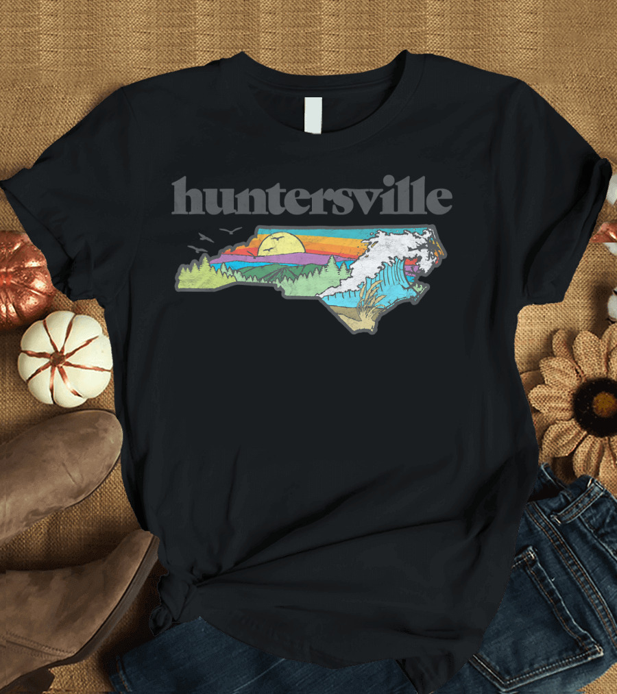 Huntersville North Carolina Sunset Ocean Waves Retro T-Shirt