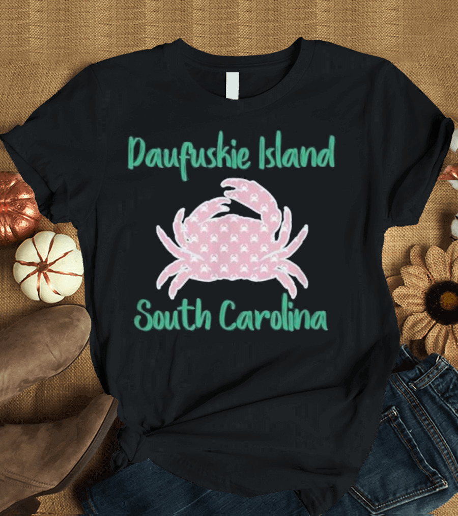Daufuskie Island South Carolina Pink Crab Text T-Shirt