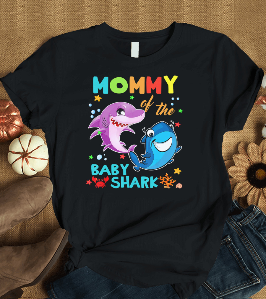 Mommy of the Baby Shark Birthday Mommy Shark T-Shirt