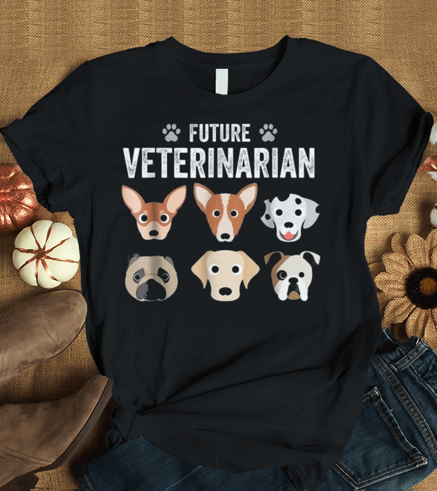 Future Veterinarian Kids Vet Dogs Cats Paw Prints T-Shirt