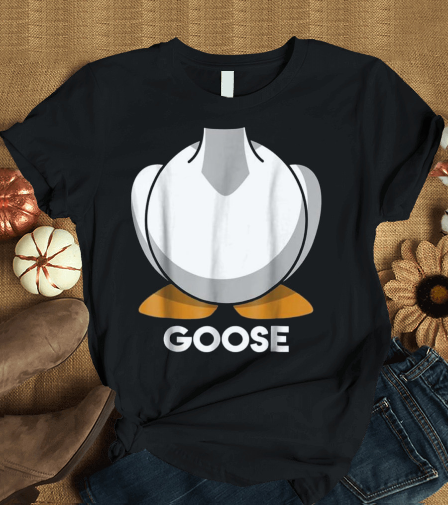 Goose Halloween Group T-Shirt