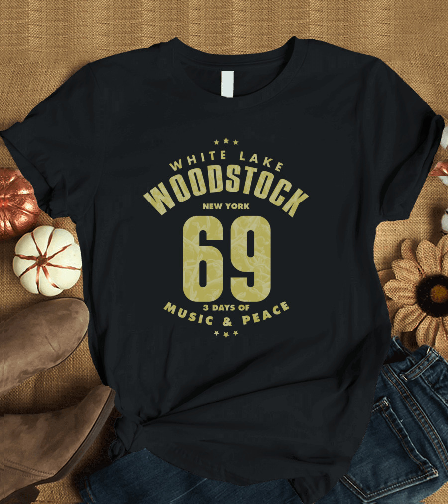 White Lake Woodstock New York 69 3 Days Of Music & Peace T-Shirt
