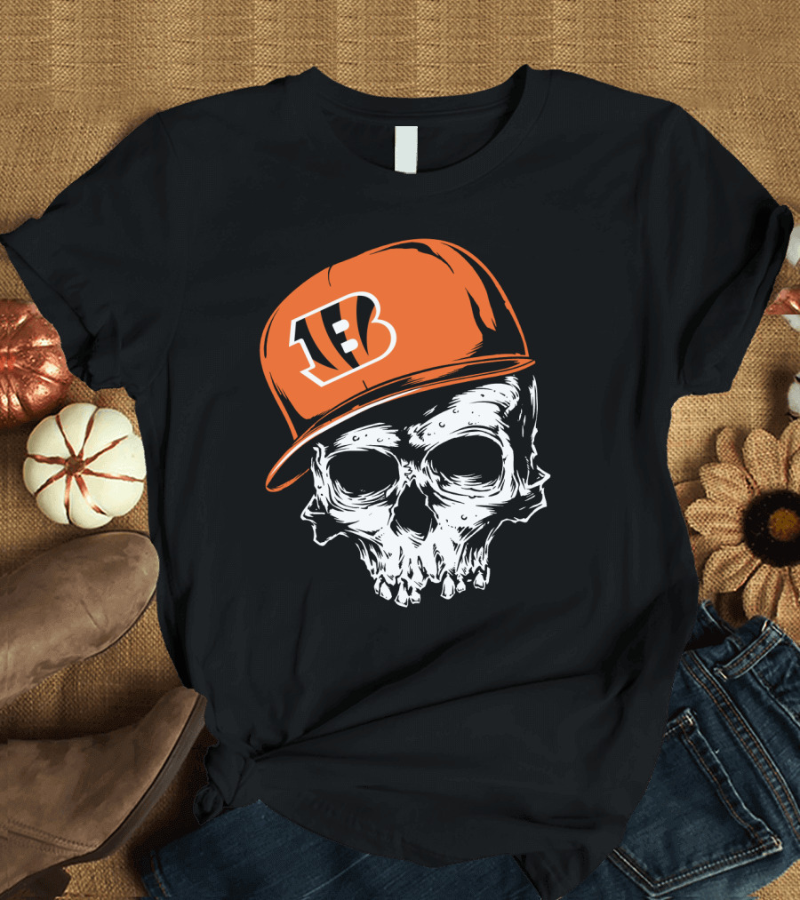 Cincinnati Bengals Skull Hat T-Shirt