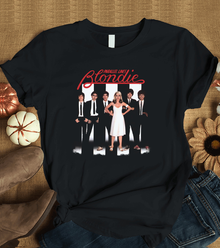 Blondie Parallel Lines Band Members In Black And White Outfits T-Shirt