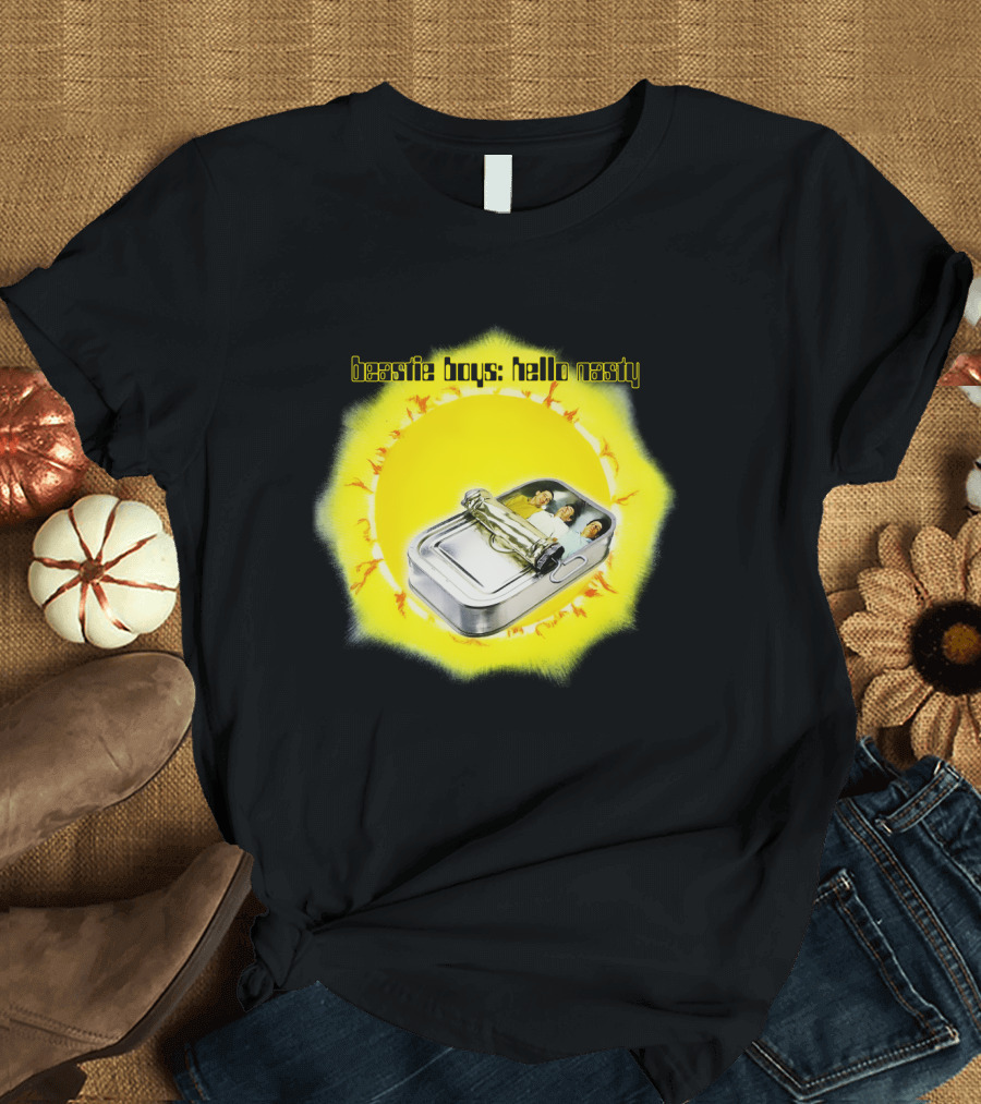 Beastie Boys: Hello Nasty Album Cover Yellow Background T-Shirt