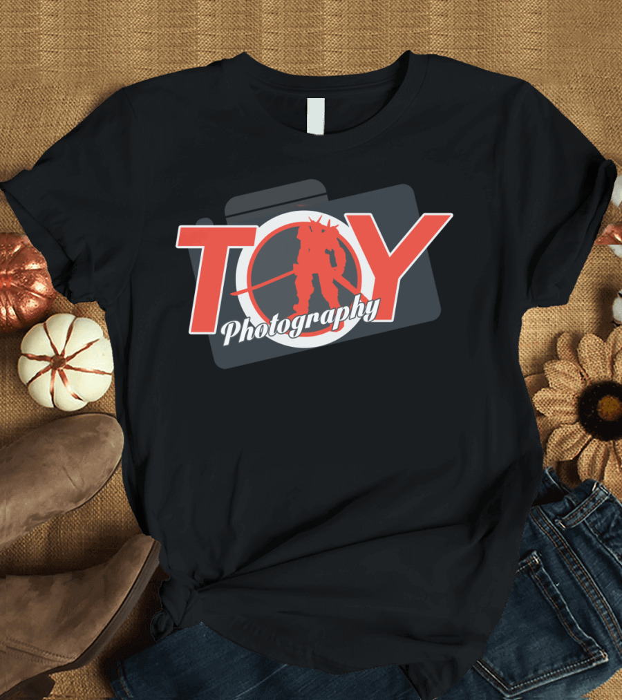 TOY Photography Robot Silhouette in Camera Lens T-Shirt