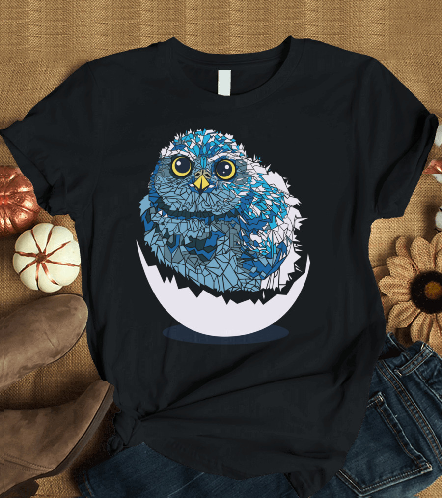 Baby Owl in Mosaic-Style Eggshell T-Shirt