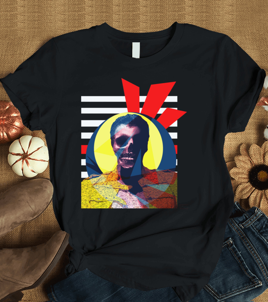 Show Man Art Bold Abstract Skull Retro Stripes T-Shirt
