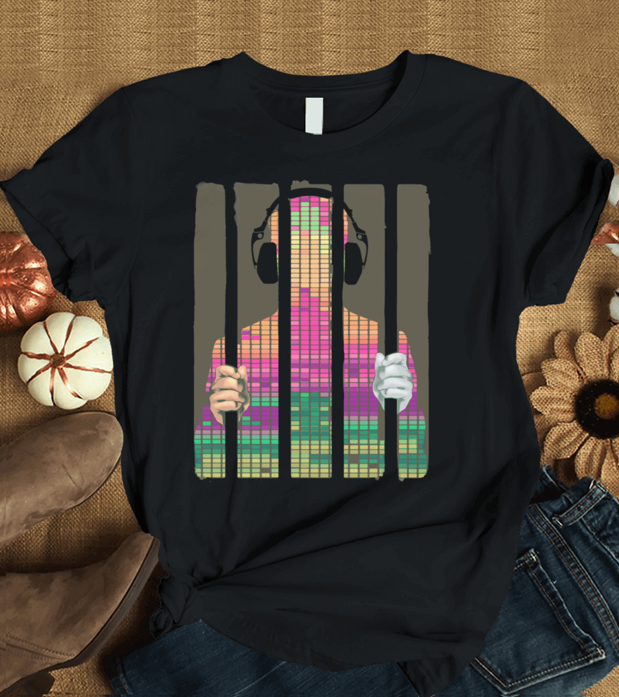 Beats Between Bars Headphones Equalizer Prisoner Music and Sound Waves T-Shirt