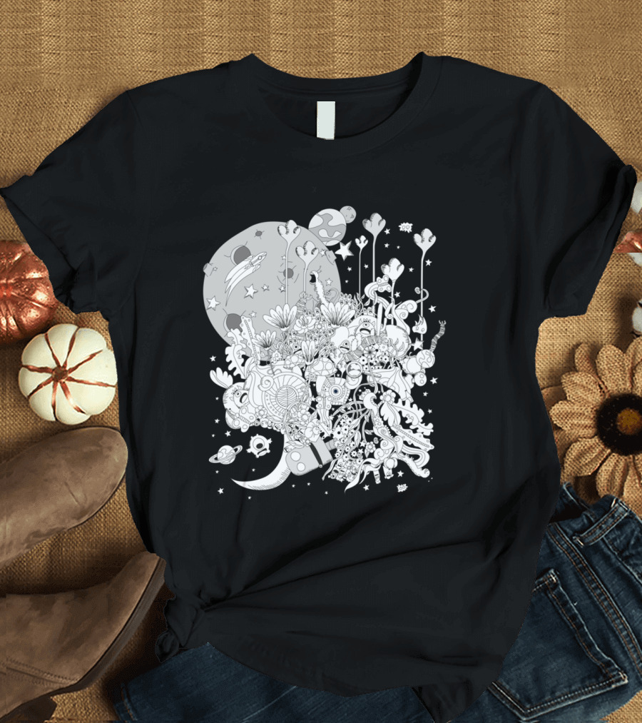 Comic World Outer Space Adventure Moon and Stars Fantasy T-Shirt