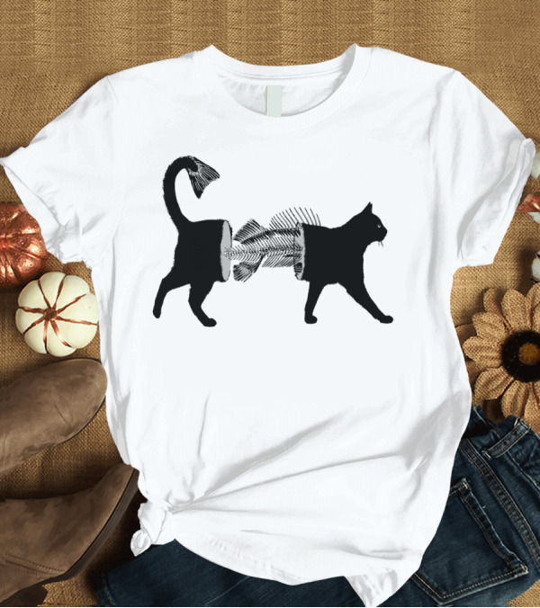 T-Shirt: Cat Fish Silhouette with Fishbone Body T-Shirt Cat Fish Silhouette with Fishbone Body T-Shirt
