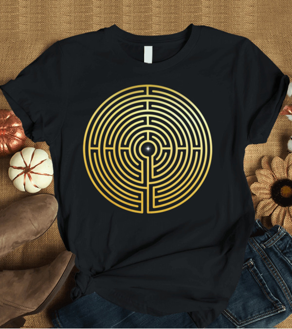 T-Shirt: Golden Labyrinth Maze T-Shirt Golden Labyrinth Maze T-Shirt