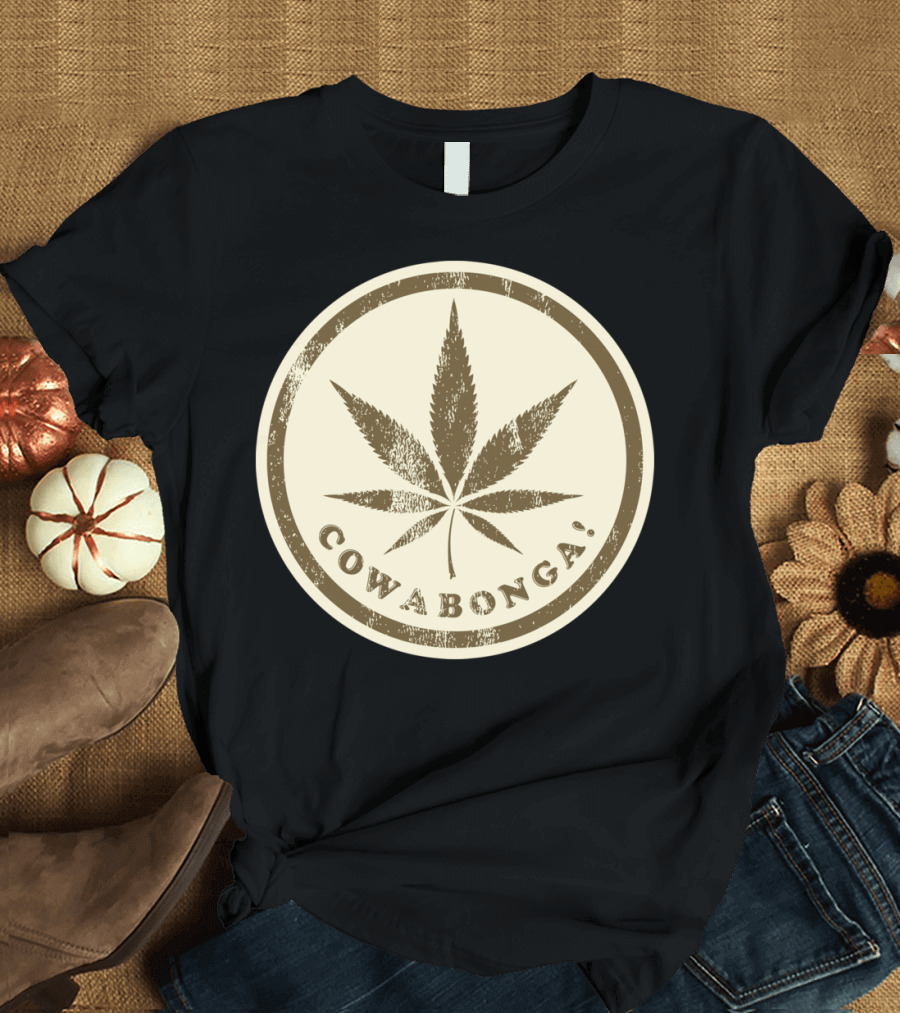Cowabonga Leaf Circle T-Shirt