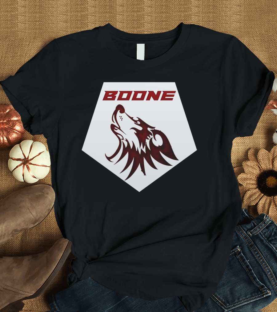 Boone Howling Wolf Rogue Boone Franchise T-Shirt