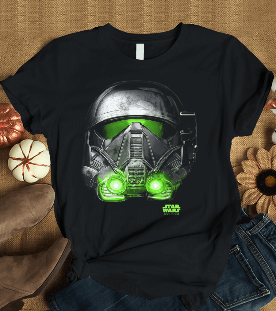 Star Wars Rogue One Eerie Death Trooper Helmet with Green Glow T-Shirt