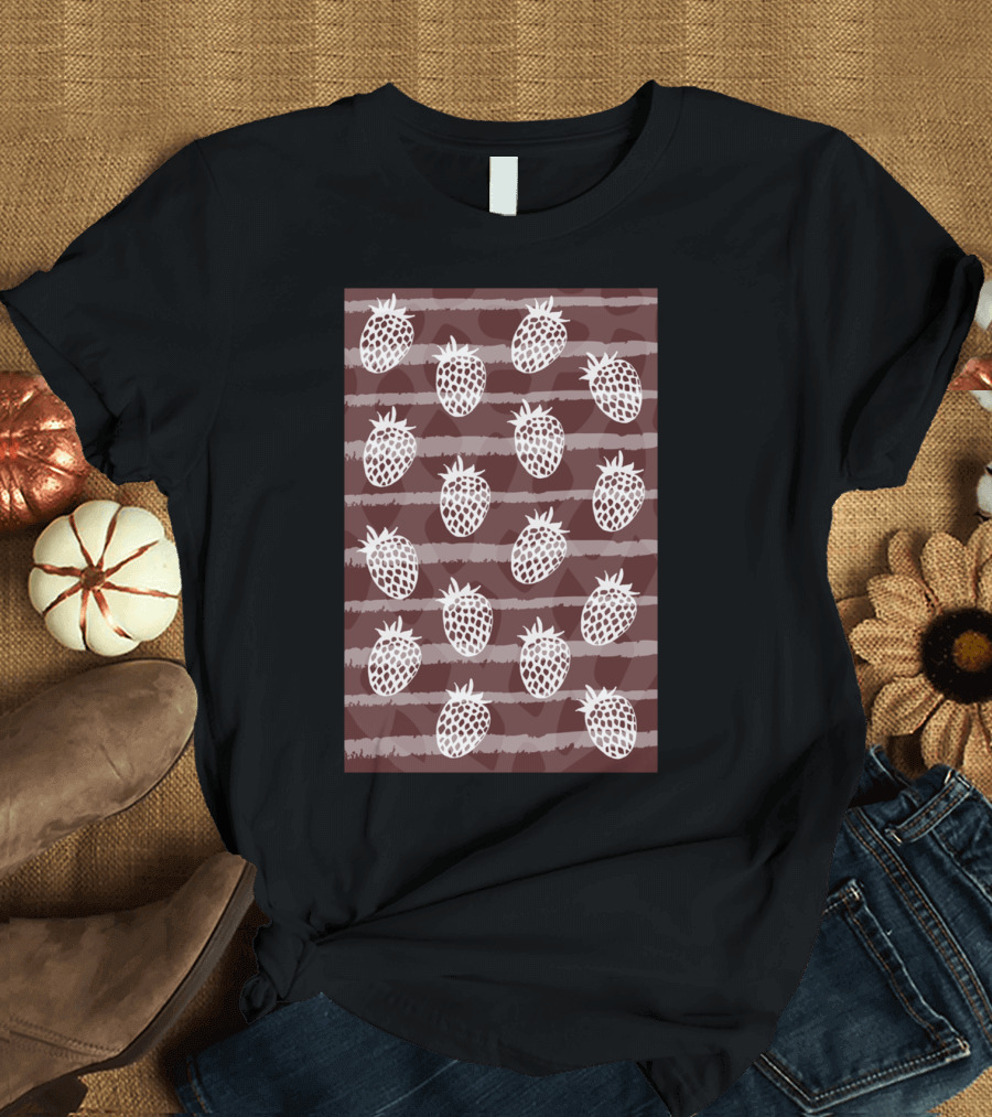 Ananasberry Pineapple Strawberry Fusion Pattern Stripes T-Shirt