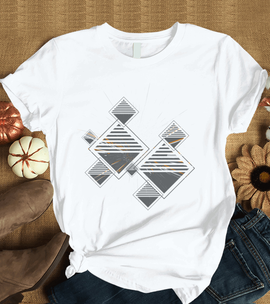 Diamond Strobe Geometric Pattern with Striped Highlights T-Shirt