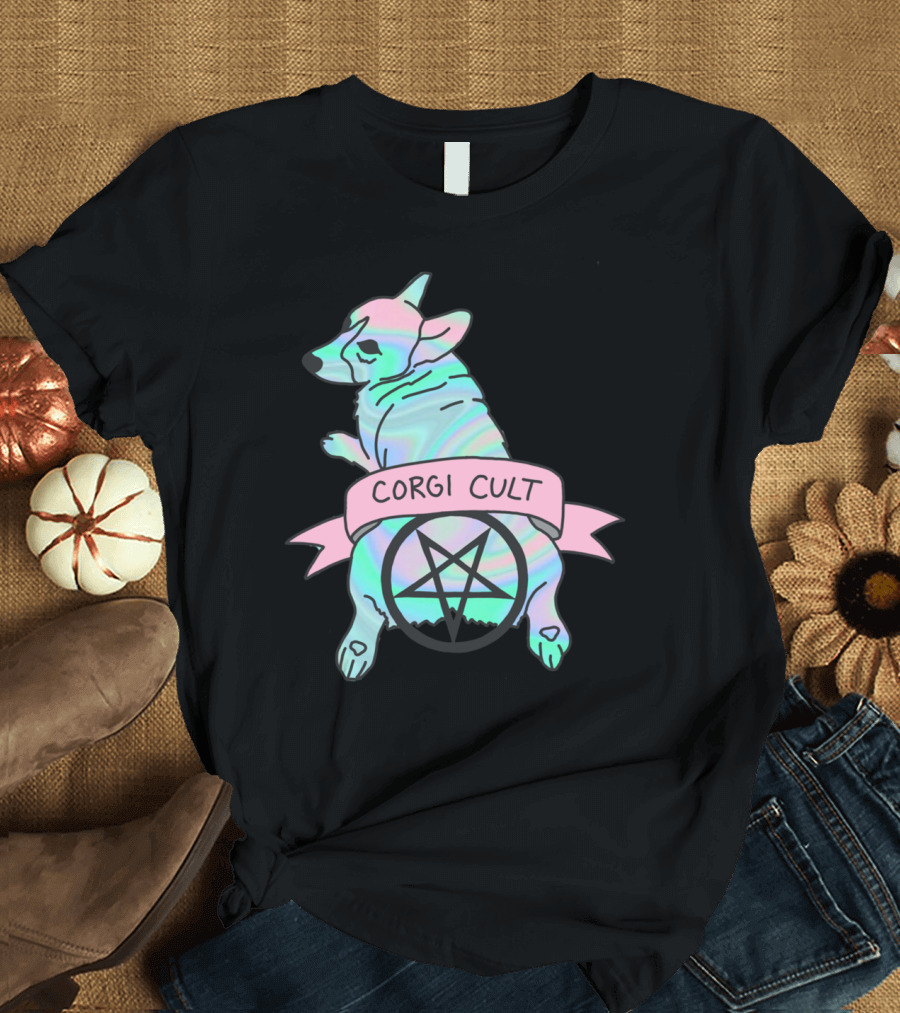 Corgi Cult Witchy Dog Hologram Pentagram 90s T-Shirt