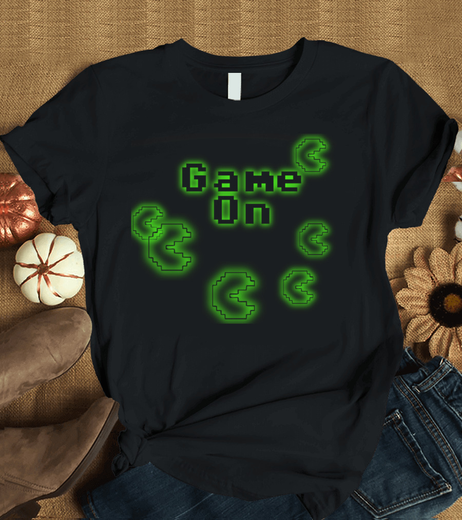 Game On Pixelated Green Retro Arcade Icons T-Shirt