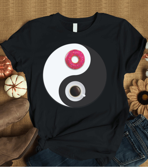 T-Shirt: Yin Yang Coffee and Donut Balance T-Shirt Yin Yang Coffee and Donut Balance T-Shirt