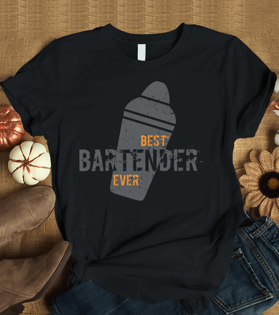 Best Bartender Ever Text Barkeeper Mixing Cocktail Shaker T-Shirt