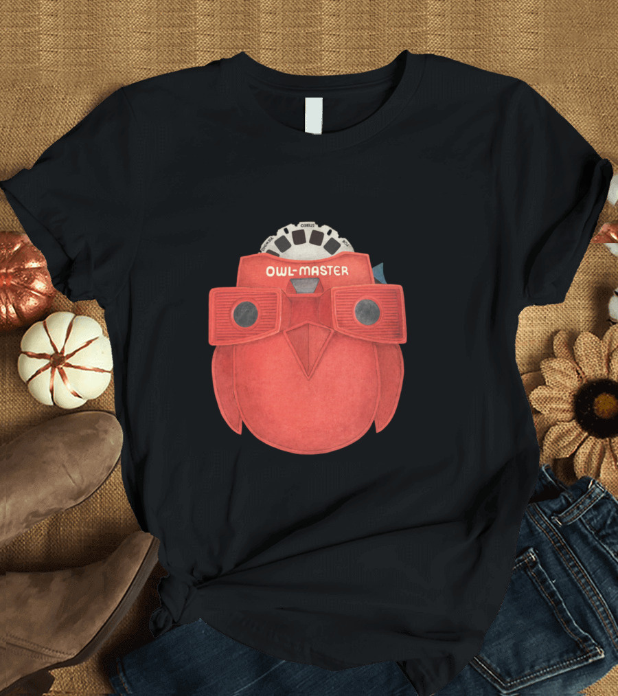 Owl-Master Retro Viewfinder Owl T-Shirt