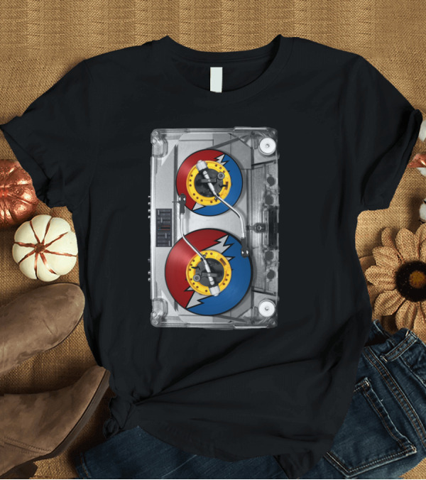 T-Shirt: Grateful Dead Cassette Tape Retro Vibe T-Shirt Grateful Dead Cassette Tape Retro Vibe T-Shirt