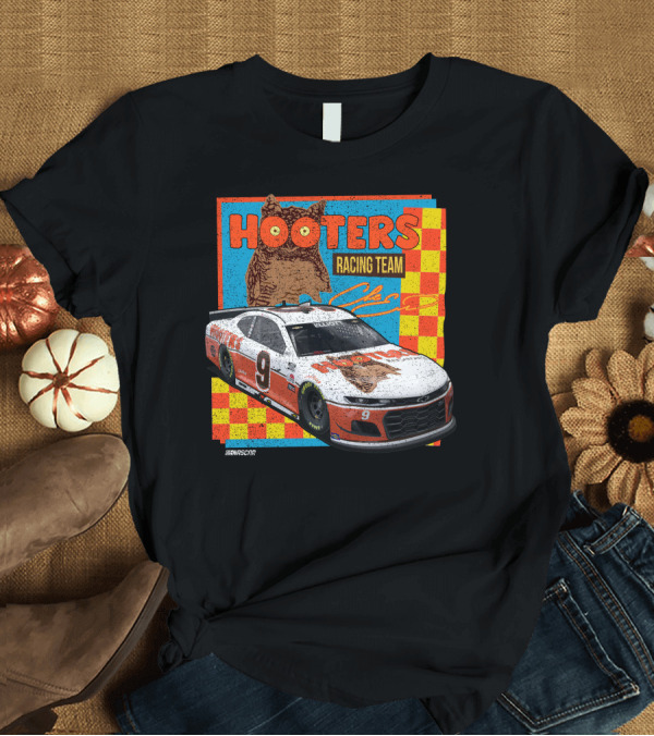 T-Shirt: Hooters Racing Team NASCAR Car CE06 T-Shirt Hooters Racing Team NASCAR Car CE06 T-Shirt