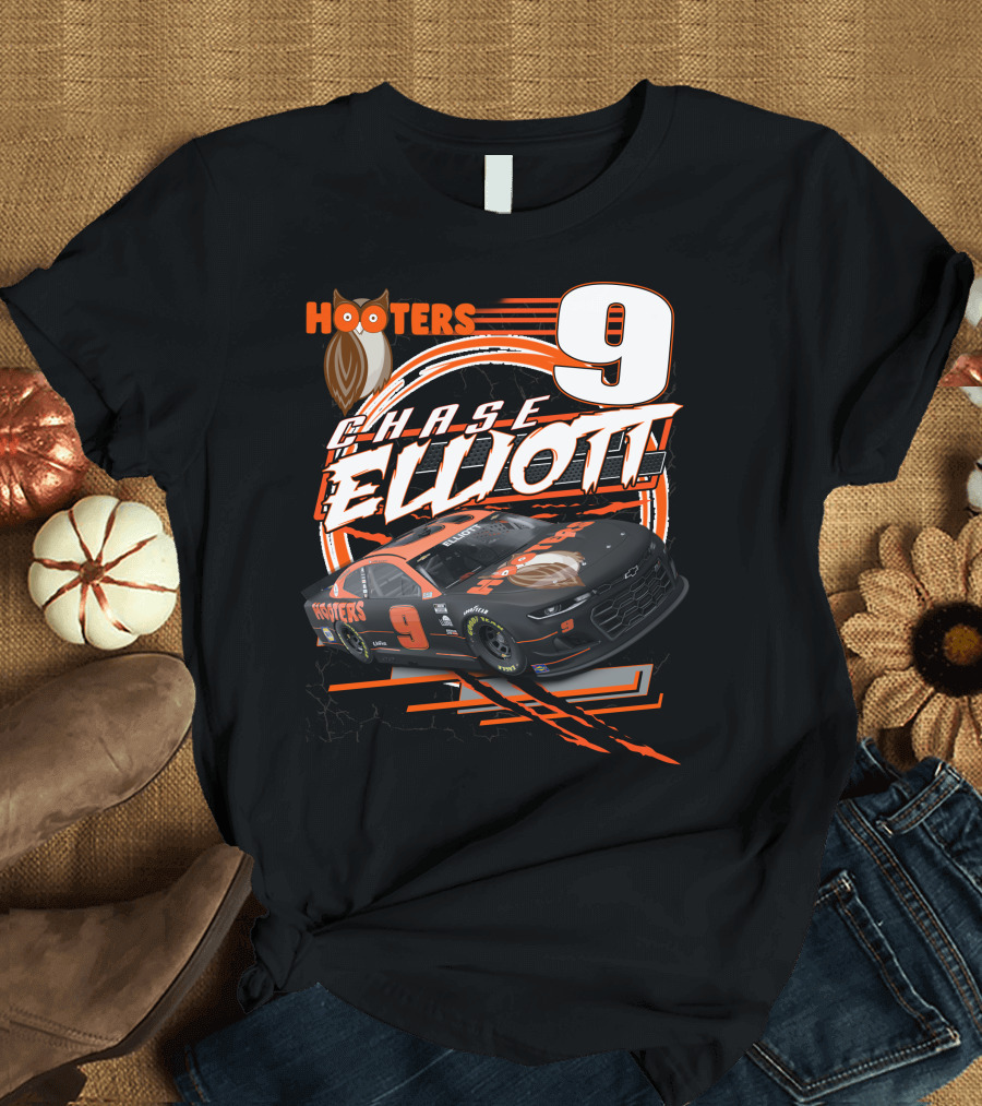 Chase Elliott Hooters 9 Nascar Racing Car T-Shirt