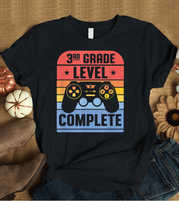 T-Shirt: 3Rd Grade Level Complete Graduation Student Game Controller T-Shirt 3Rd Grade Level Complete Graduation Student Game Controller T-Shirt