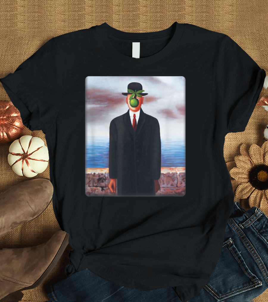Son Of Man René Magritte Green Apple Bowler Hat Surrealist Painting T-Shirt