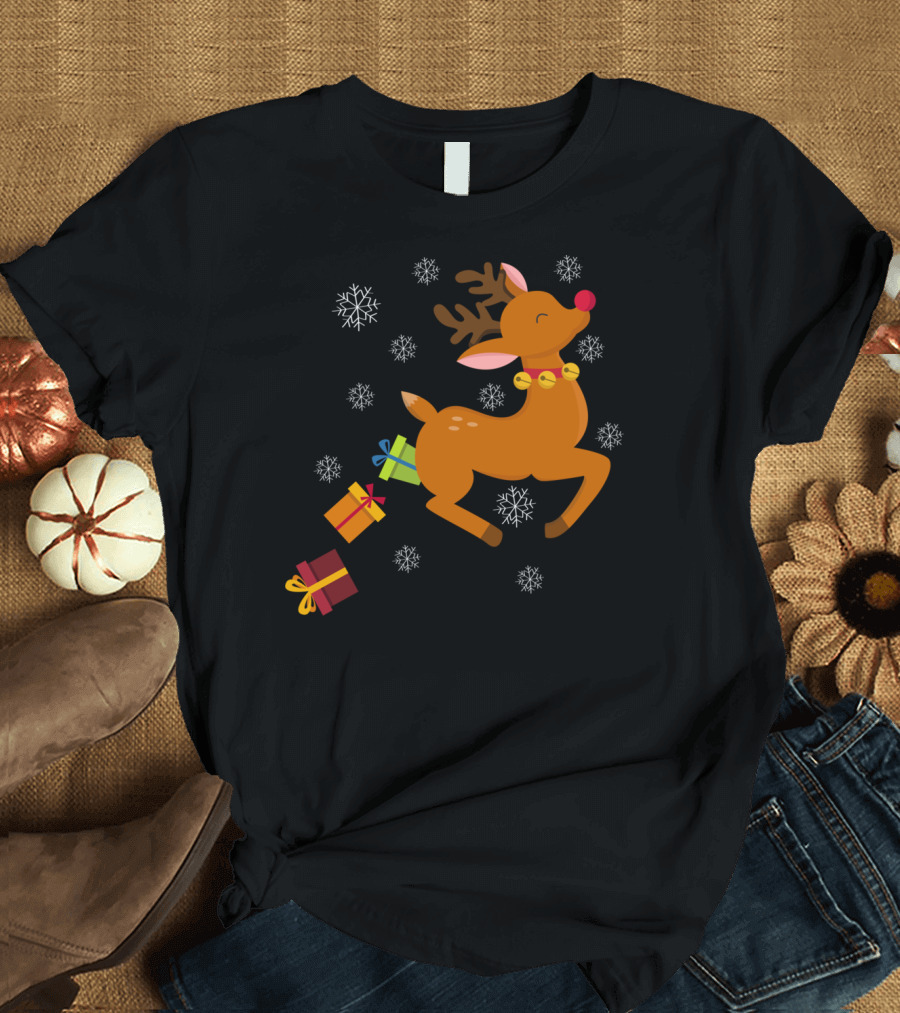CHRISTMAS REINDEER GREAT XMAS SANTA'S SNOWFLAKE PRESENTS T-Shirt